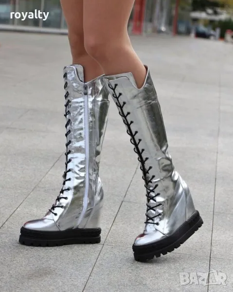 Ботуши на платформа - сребриста лъскава кожа с черно ходило , снимка 1