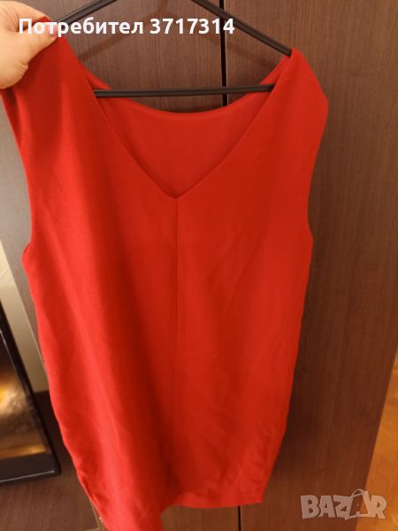 Червена рокля , снимка 1