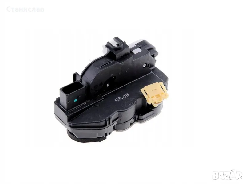  Opel Astra J Брава за задна дясна врата, снимка 1