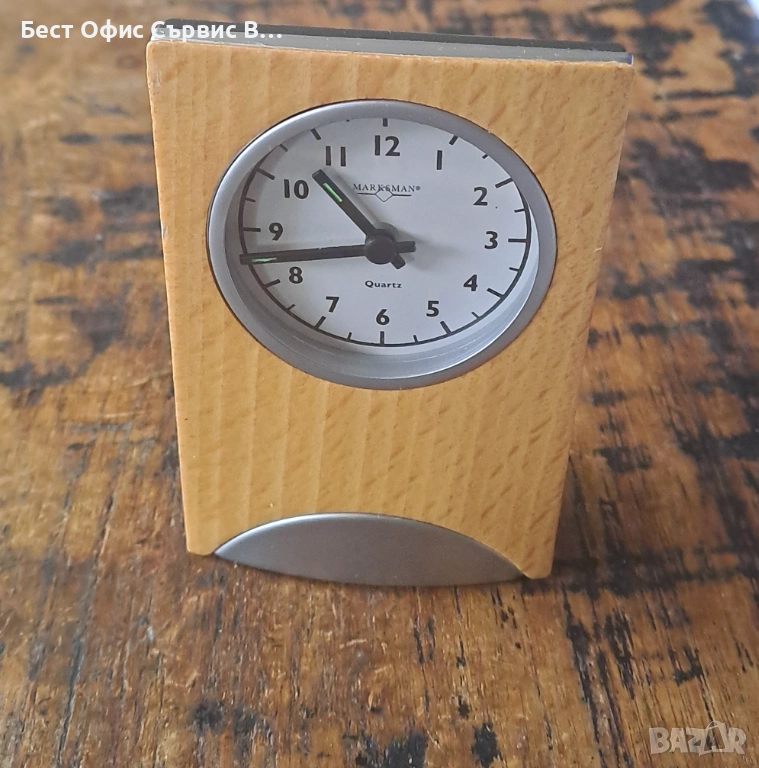 часовник Марксман Marksman за бюро аналогов кварцов дървен отпред , снимка 1