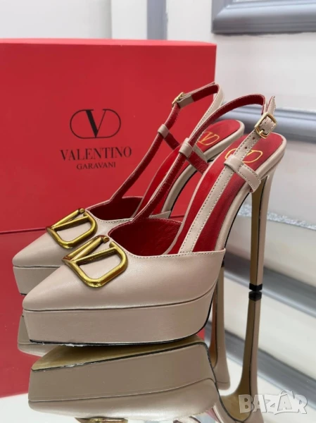 обувки на ток valentino garavani , снимка 1