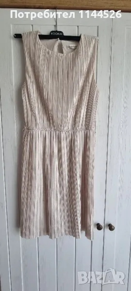 Стилна рокля Miss Selfridge, S, за повод , снимка 1