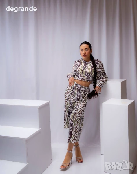 Дамски комплект от две части пола и ризка леопардов принт, снимка 1