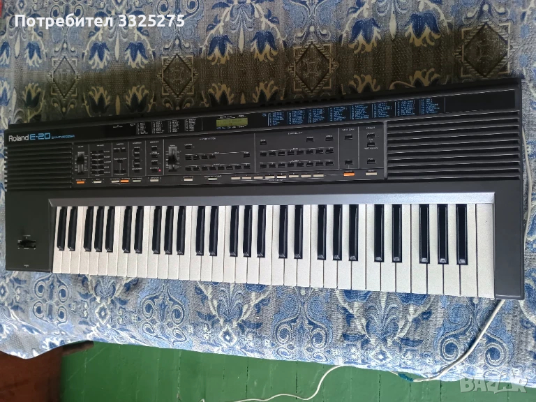 Синтезатор roland e-20, снимка 1