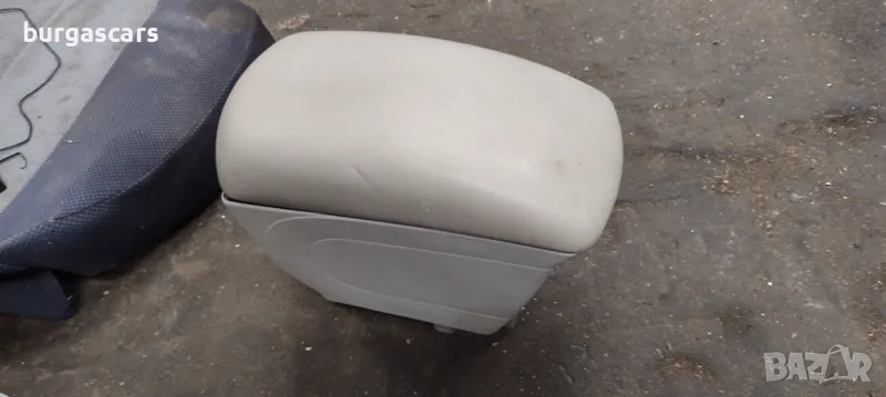 Подлакътник Citroen C4 - 70лв, снимка 1