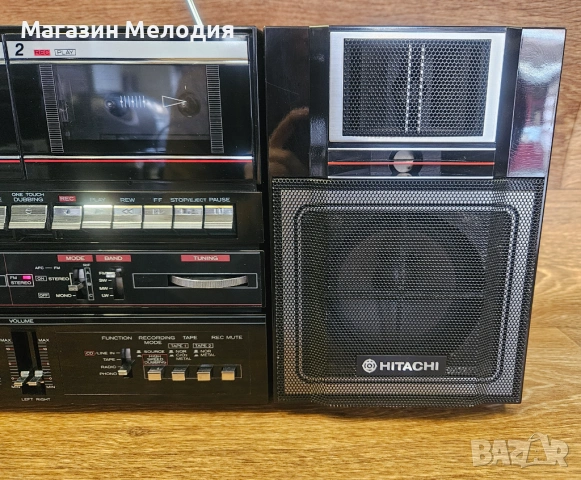 Радиокасетофон Hitachi TRK-W550E Винтидж бумбокс – Ретро класика от 80-те , снимка 7 - Радиокасетофони, транзистори - 53619304