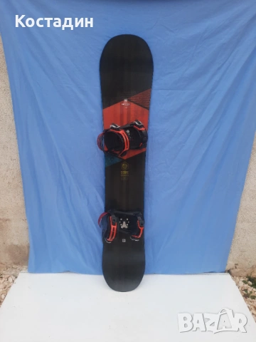 сноуборд NIDECKER SCORE 162см.  с автомати