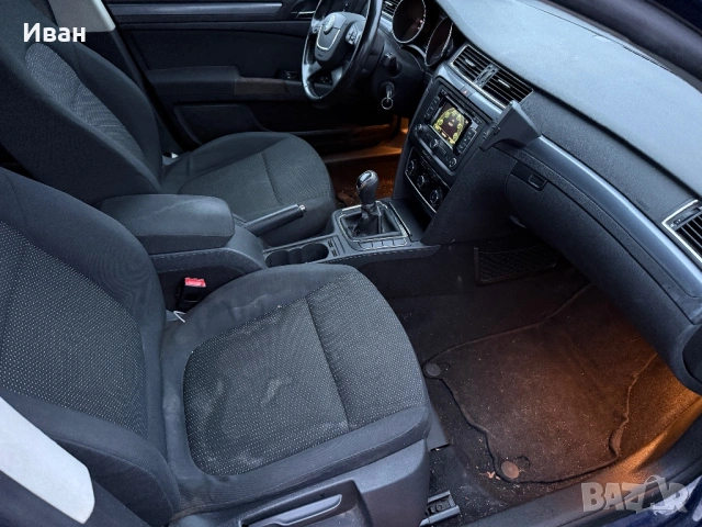 Skoda Superb * 2.0TDI* 140HP* NAVI* EURO 5*, снимка 10 - Автомобили и джипове - 53578204