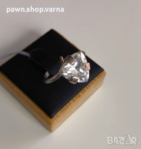 Нов сребърен пръстен 925 с фианит – 5,32 г, размер 18 мм