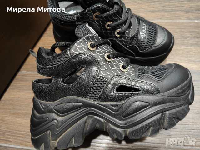 Дамски обувки , снимка 2 - Дамски ежедневни обувки - 53400410