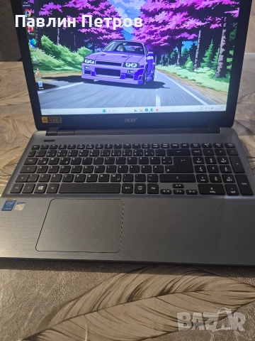 Здравей те продавам лаптопа на сина ми