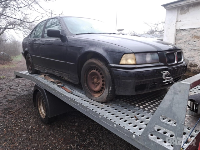 BMW e36 1.6 на Части, снимка 7 - Автомобили и джипове - 53226478