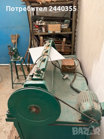 Това е ръчна машина за огъване на ламарина (листогиб / sheet metal bending brake). Използва се за ог, снимка 6 - Други инструменти - 53767258
