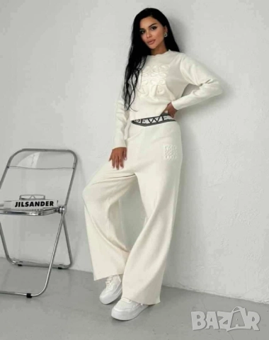 дамски екипи loewe, снимка 2 - Спортни екипи - 52023802