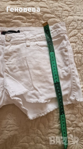 Подаряват се къси панталонки