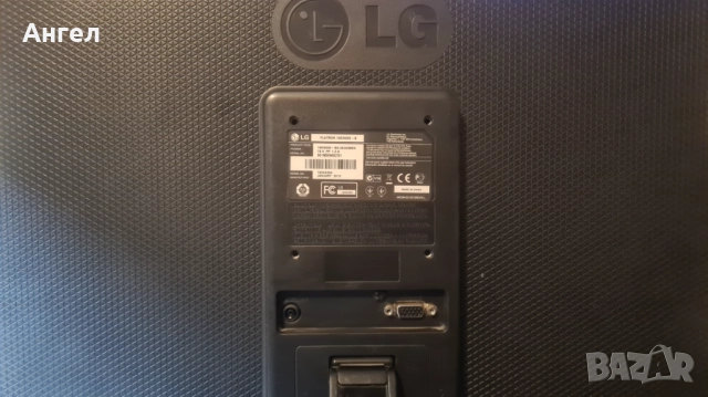 Продавам монитор LG FLATRON 19EN33S-8, снимка 4 - Монитори - 52123574