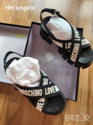 Love Moschino чисто нови дамски сандали, снимка 7 - Сандали - 45341194