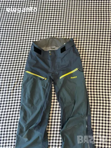 Мъжки хардшел панталон Bergans Senja 3L Pants Orion Blue 2023 размер С, снимка 3 - Спортни дрехи, екипи - 46916328