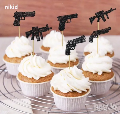 12 бр оръжие постолет автомат пушка черен картон топери декор за мъфини кексчета, снимка 3 - Други - 50237410