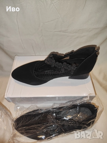 3бр. Женски обувки (двата черни чифта са 40 размер,белите- корни са 39 размер), снимка 2 - Други - 52708226