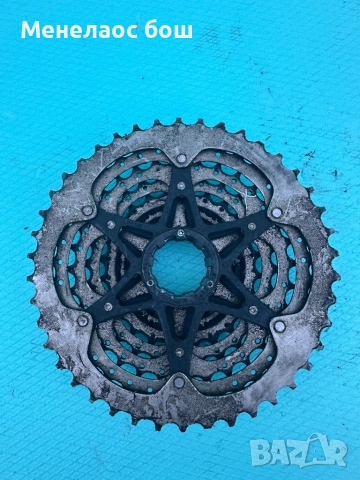 Касета , снимка 2 - Части за велосипеди - 52271511