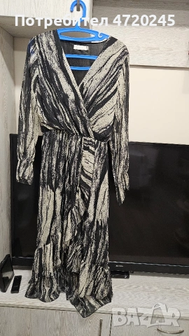 Ефирна рокля