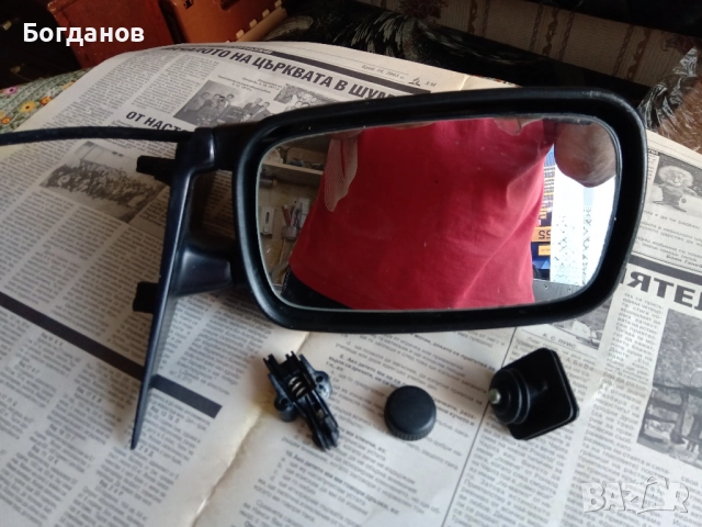 Дясно огледало за Фолксваген Пасат 2 1990 г., снимка 2 - Аксесоари и консумативи - 51770127