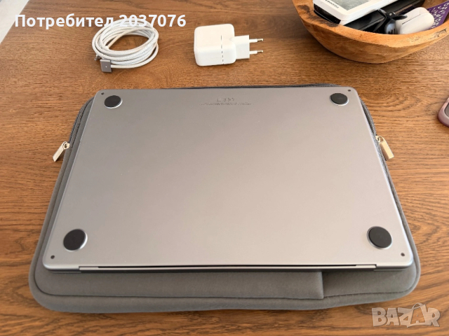 Mac Book M2 Като нов !, снимка 7 - Лаптопи за работа - 53747092