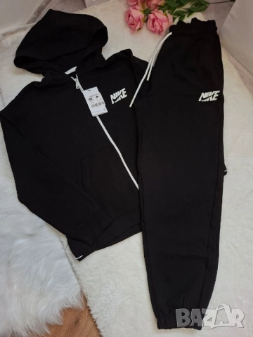 дамски екипи Nike 