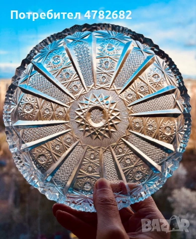 Кристални чинии