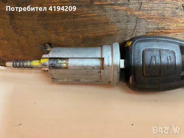 Ключ opel патрон за ключ opel опел, снимка 2 - Части - 50237776