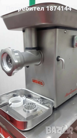 Професионална месомелачка, снимка 2 - Друго търговско оборудване - 52775310