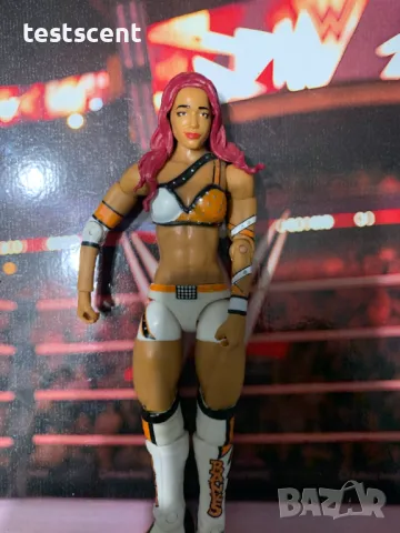 Екшън фигура WWE Sasha Banks Саша Банкс играчка Elite Series Mattel figure Mercedes Mone, снимка 3 - Колекции - 48747446