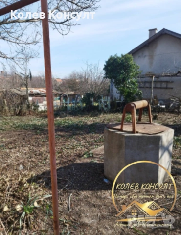 Парцел УПИ с малка вила в гр. Хасково, кв. Куба, снимка 2 - Парцели - 54205000