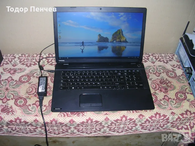 Toshiba Satellite C70D - 17.3 LED, AMD 4-ядрен, 8 GB RAM, 128 GB SSD, снимка 4 - Лаптопи за дома - 48434758