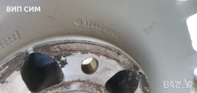 Оригинална джанта за Mercedes  w124, снимка 2 - Гуми и джанти - 52334158