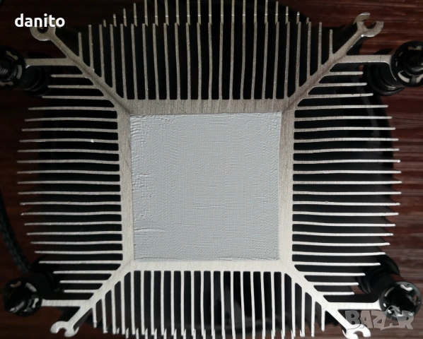 охладител за процесор AMD Wraith Stealth AMD Ryzen сокети AM4/AM5, снимка 3 - Други - 53890128