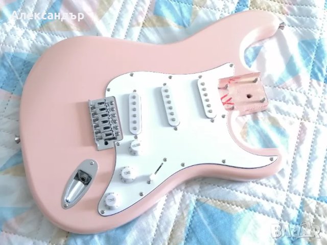 Ново тяло за китара Donner тип Stratocaster, снимка 1 - Китари - 47481062