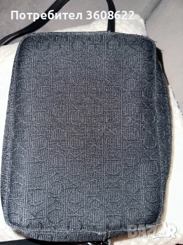 Черна малка чанта Calvin Klein, снимка 3 - Чанти - 51658754