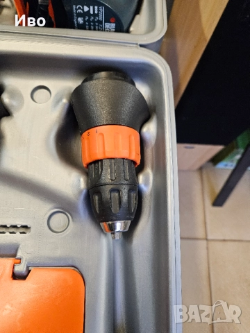 Бормашина, винтоверт, шлайф и зеге Black & Decker VP2000 Пълен комплект, работи отлично. Използван е, снимка 9 - Бормашини - 52452218