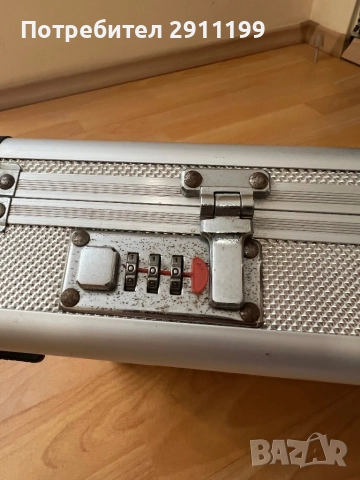 Алуминиев куфар Solingen, снимка 3 - Куфари с инструменти - 52421975