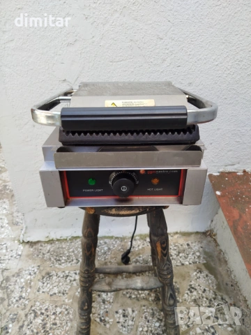 Професионален грил -  тостер GGMGASTRO KGK40 - 1800 W, снимка 2 - Обзавеждане на кухня - 54264079