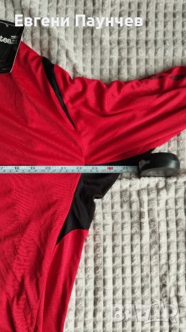 Нова Umbro спортна мъжка блуза размер XL червена, снимка 8 - Спортни дрехи, екипи - 50385839