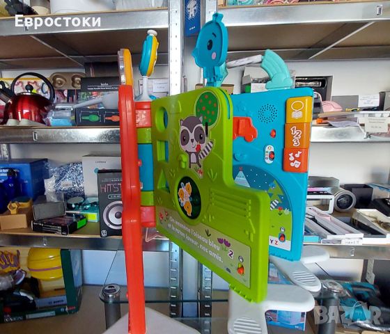 Музикална образователна бебешка играчка Fisher-Price HCL00 Книгата Giant Sit & Stand Experience Book, снимка 8 - Музикални играчки - 45360505