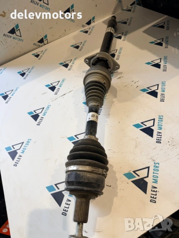 A2463600274 / A2463301301 дясна полуоска от Mercedes GLA 180 X156, двигател 270910, автоматик