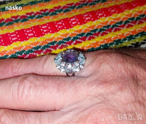 Дамски пръстен с циркони, снимка 5 - Антикварни и старинни предмети - 46445727