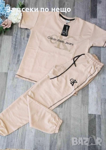 Calvin Klein Дамски Спортен Комплект Тениска И Долнище🔝Дамски Спортен Екип Келвин Клайн Код I_32