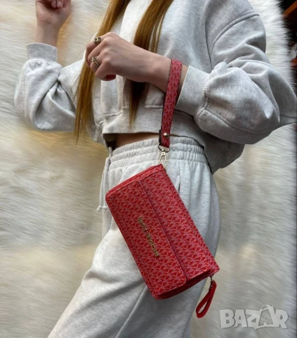 портмонета Michael kors , снимка 4 - Портфейли, портмонета - 51321023