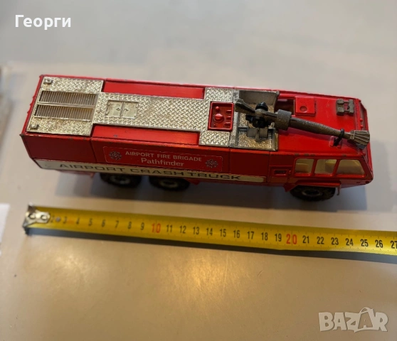Corgi Метално камионче пожарна, снимка 10 - Колекции - 53923458