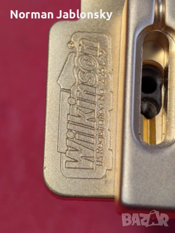 Две тремола Wilkinson, снимка 2 - Китари - 53498634